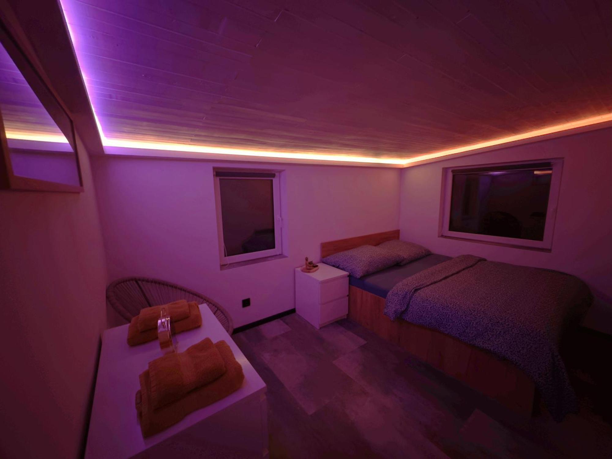 Wellness Chata Hideaway Se Saunou A Virivkou Třebechovice pod Orebem Buitenkant foto