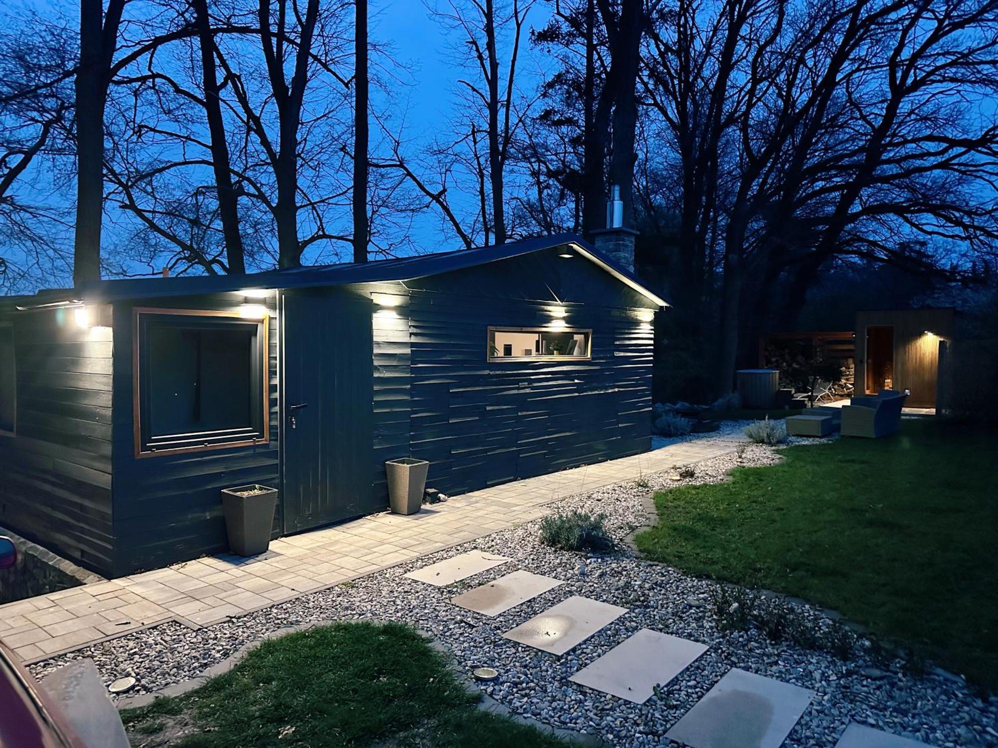 Wellness Chata Hideaway Se Saunou A Virivkou Třebechovice pod Orebem Buitenkant foto